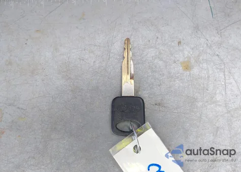 1997 Ford Ranger Splash/Xl/Xlt from USA, damaged, VIN 1FTCR10X9VUC34997